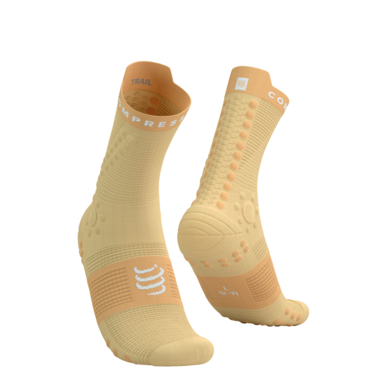 PRSV4 Compressport taku skriešanas zeķes, Impala Buff Orange